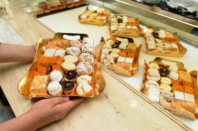 Cafeteria Heladeria El Puerto