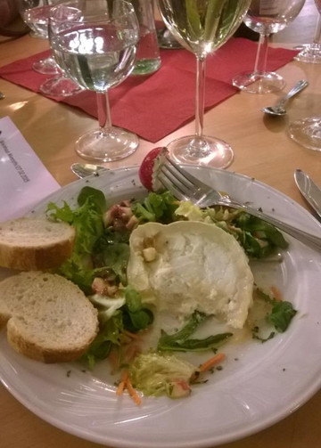 Korschenbroich餐馆和美食-Weinhaus Mennrath