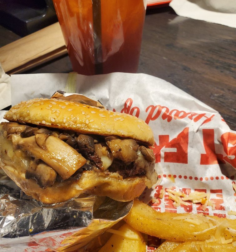 Red Robin Gourmet Burgers And Brews
