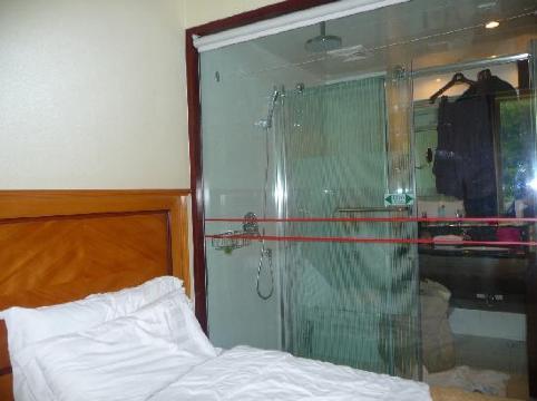 青岛黄海饭店-浴室