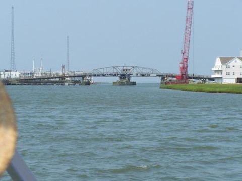 Captain Barry's BackBay Cruises-钦科蒂格岛必去景点