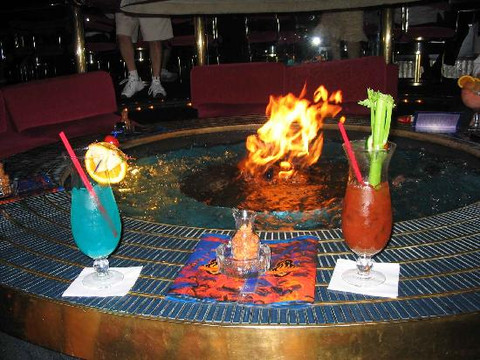 Peppermill's Fireside Lounge酒吧-拉斯维加斯必去景点