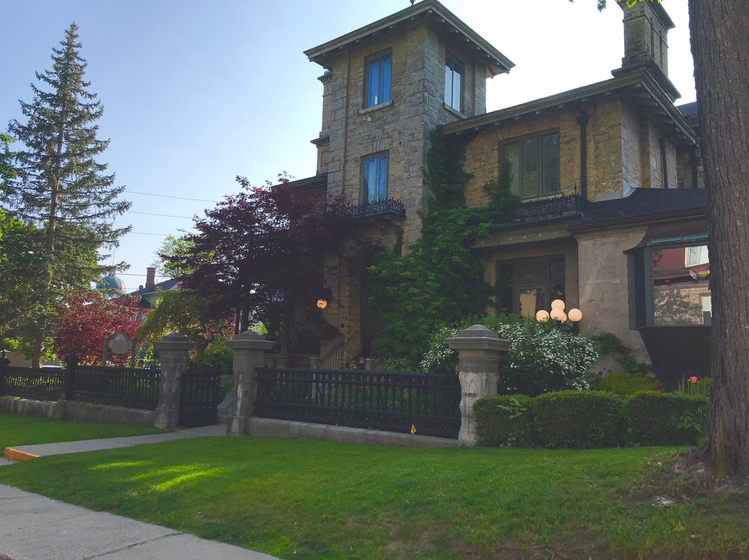 罗斯蒙特宾馆主图