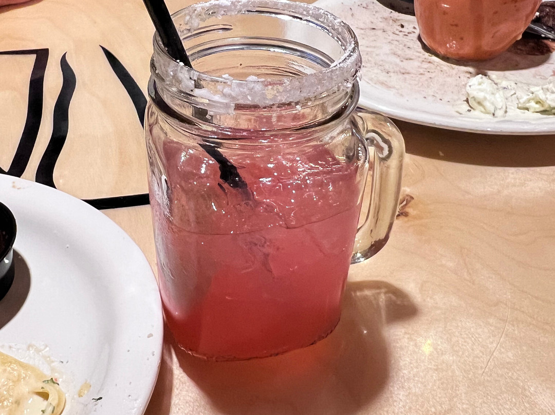 Hideout Steakhouse & BBQ - Casa Grande