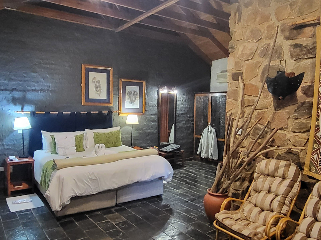 米斯泰山乡村酒店主图