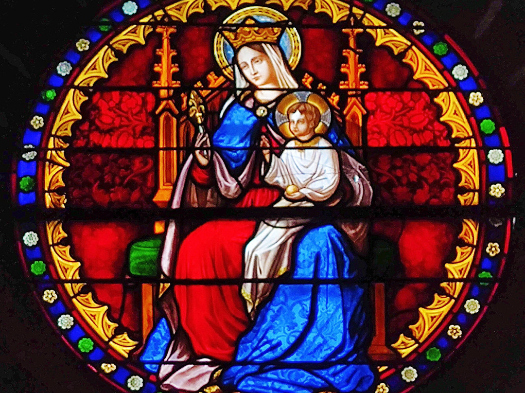 Chapelle Notre-Dame de Vassivière-Besse-et-Saint-Anastaise必去景点