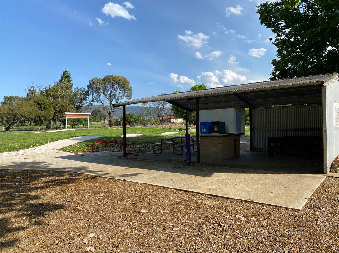 Cudgewa School Park Playground景点图片