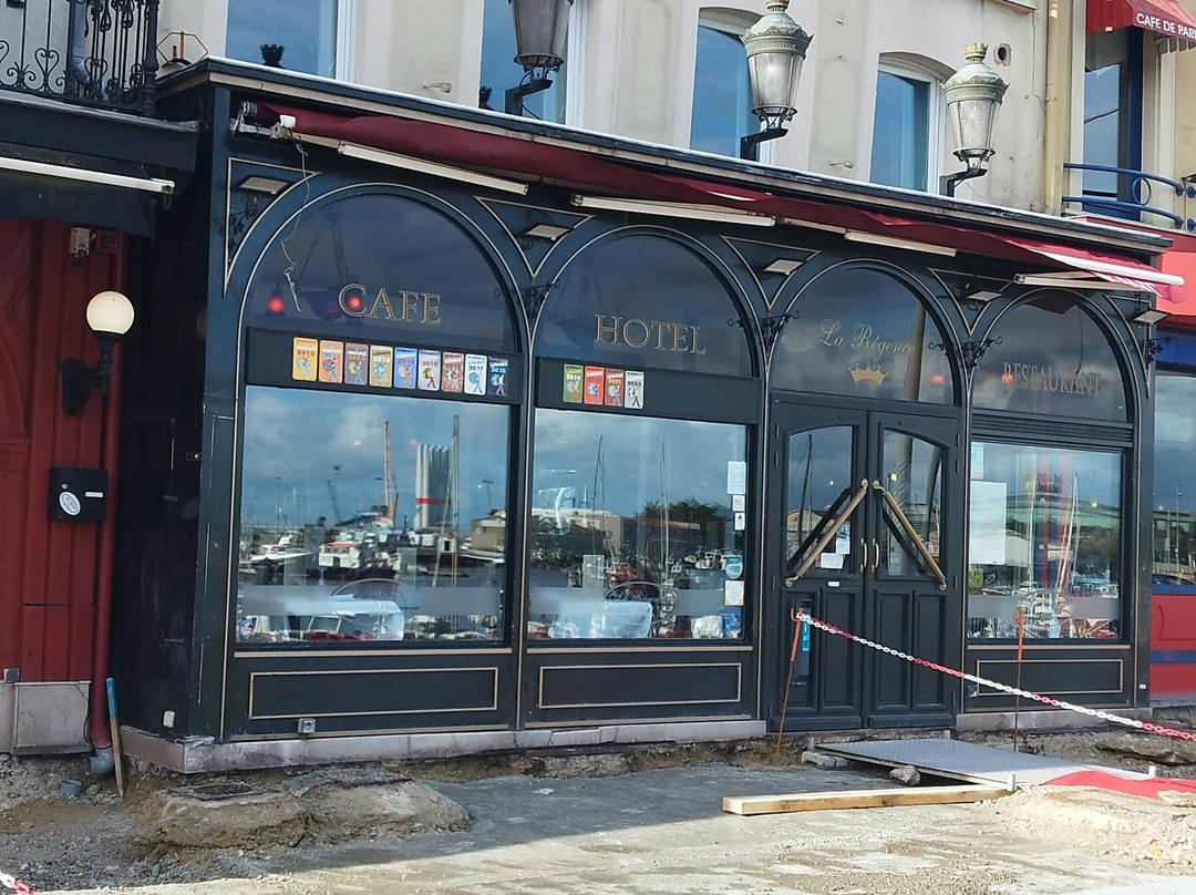 里金斯之家酒店主图