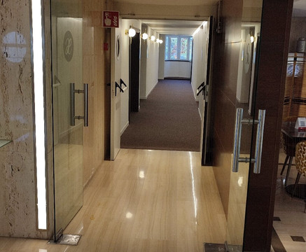 德尔巴列斯公园酒店主图