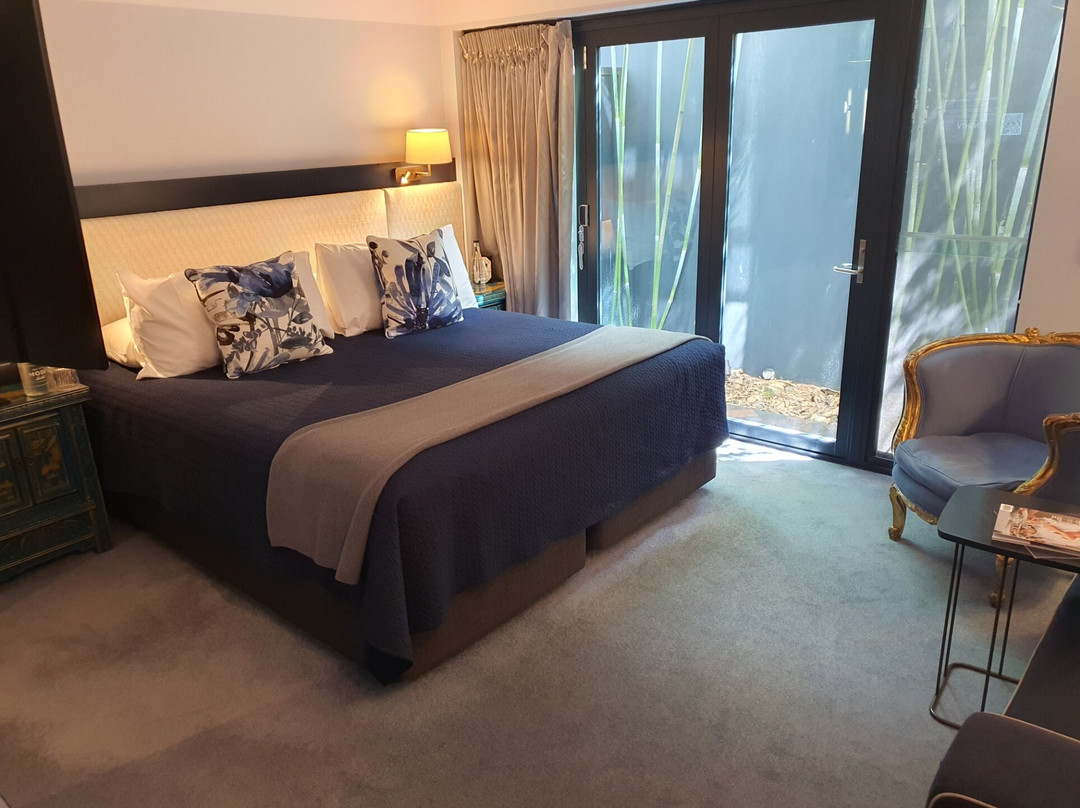 斯派瑟斯巴尔弗酒店主图