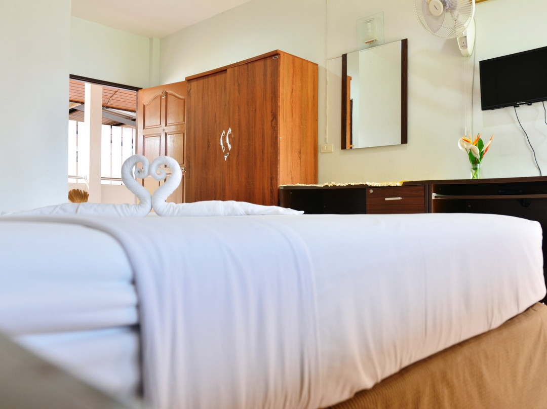 故乡花园旅馆主图