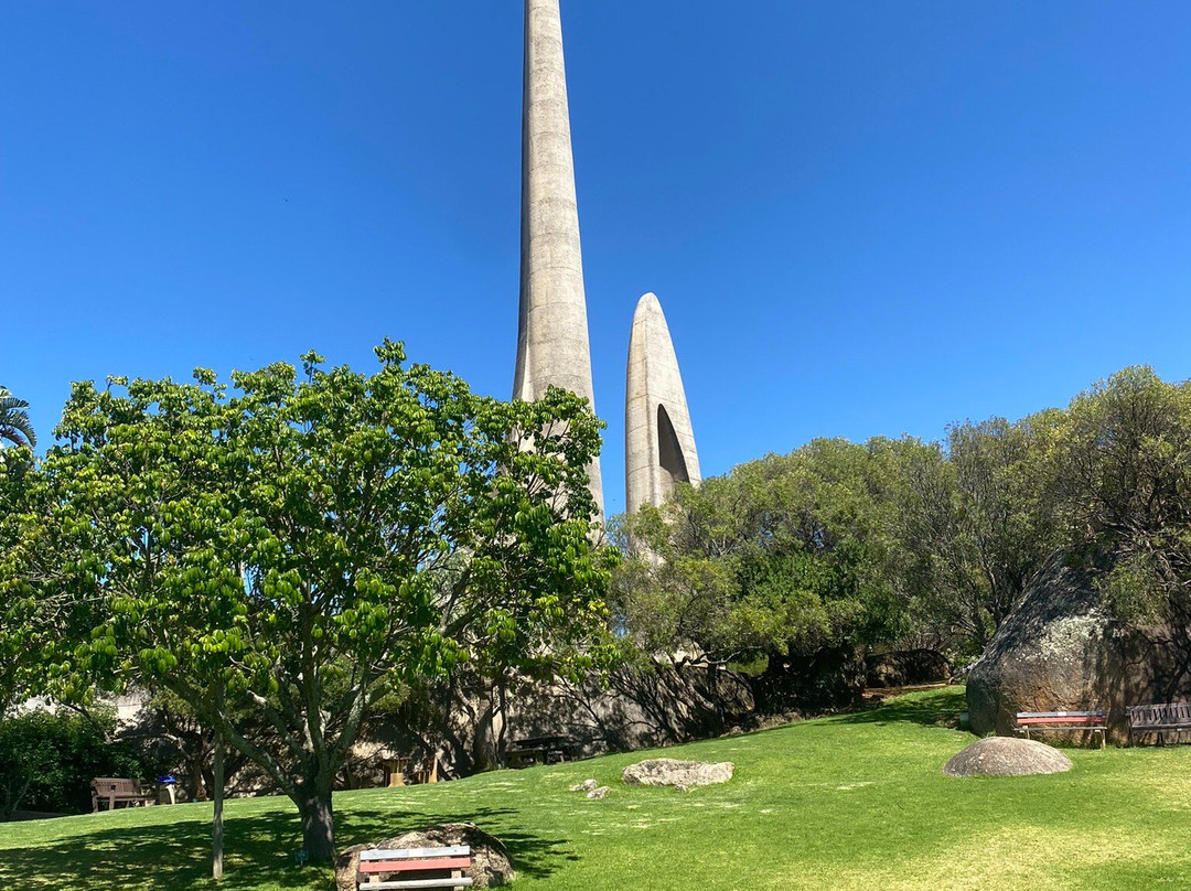 Taalmonument Op Paarlberg-帕尔必去景点