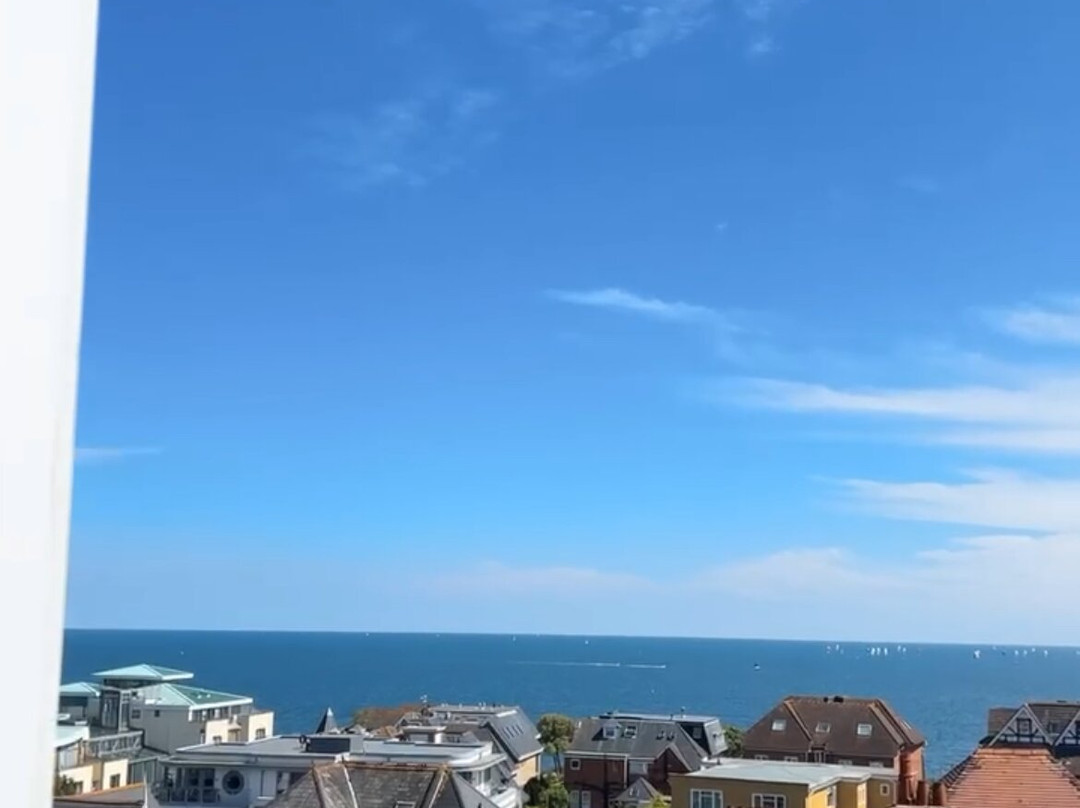 Riviera Hotel & Holiday Apartments主图