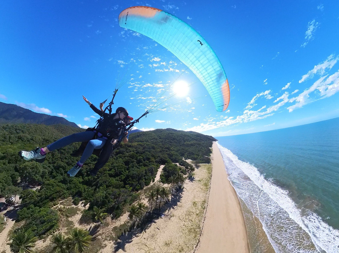High Adventure Paragliding - Cairns-Wangetti必去景点
