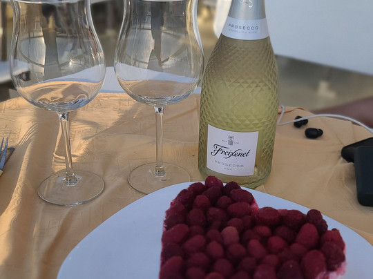 Ananda Boat Tours Pula-普拉必去景点