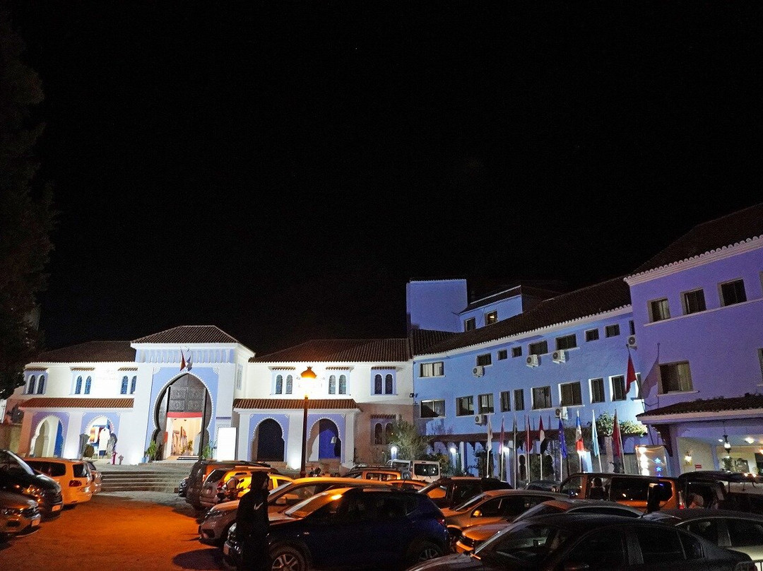 帕拉多尔酒店主图