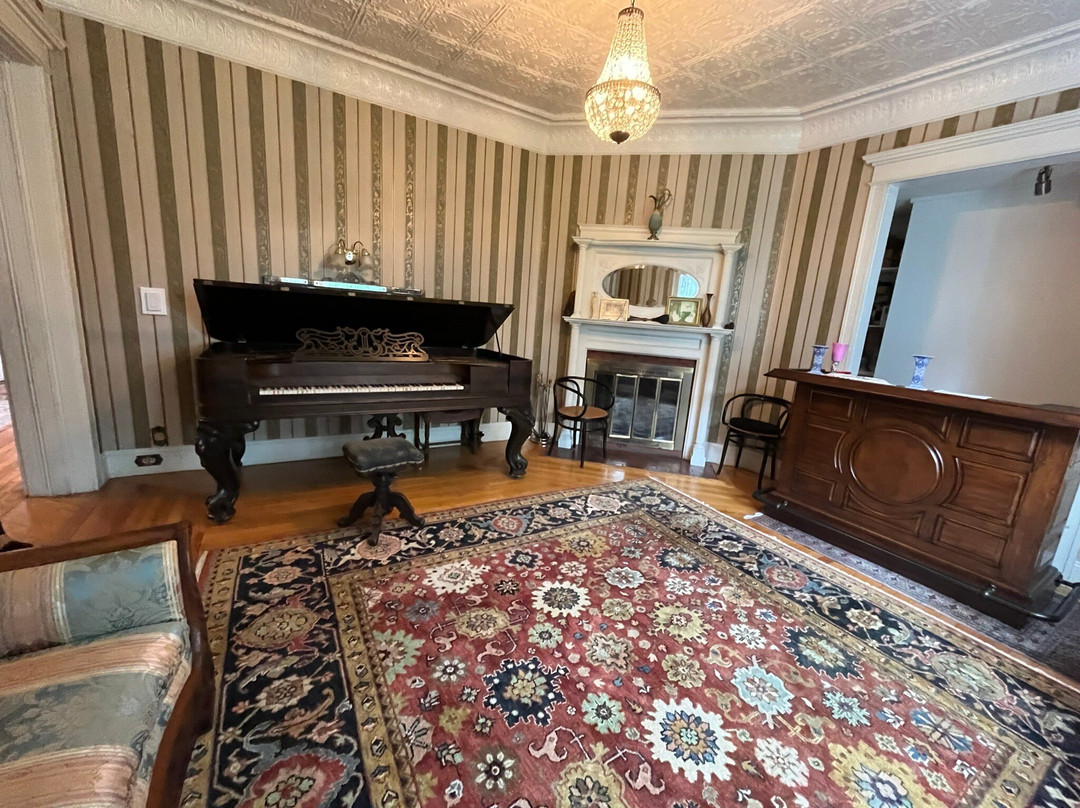 Santosha at Hillholm Estate景点图片