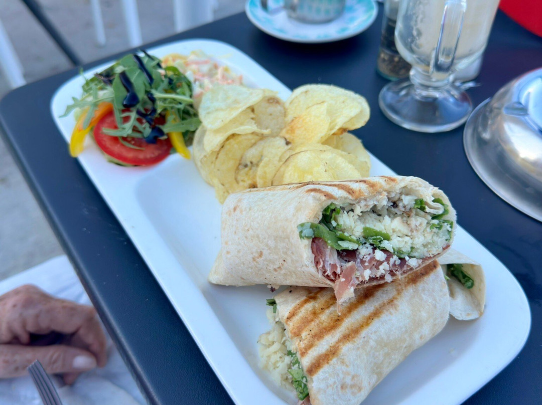 Il Luzzu bar gozo-Mgarr必去景点