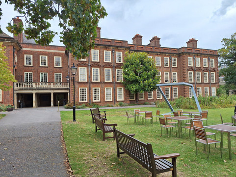 Somerville College-牛津必去景点