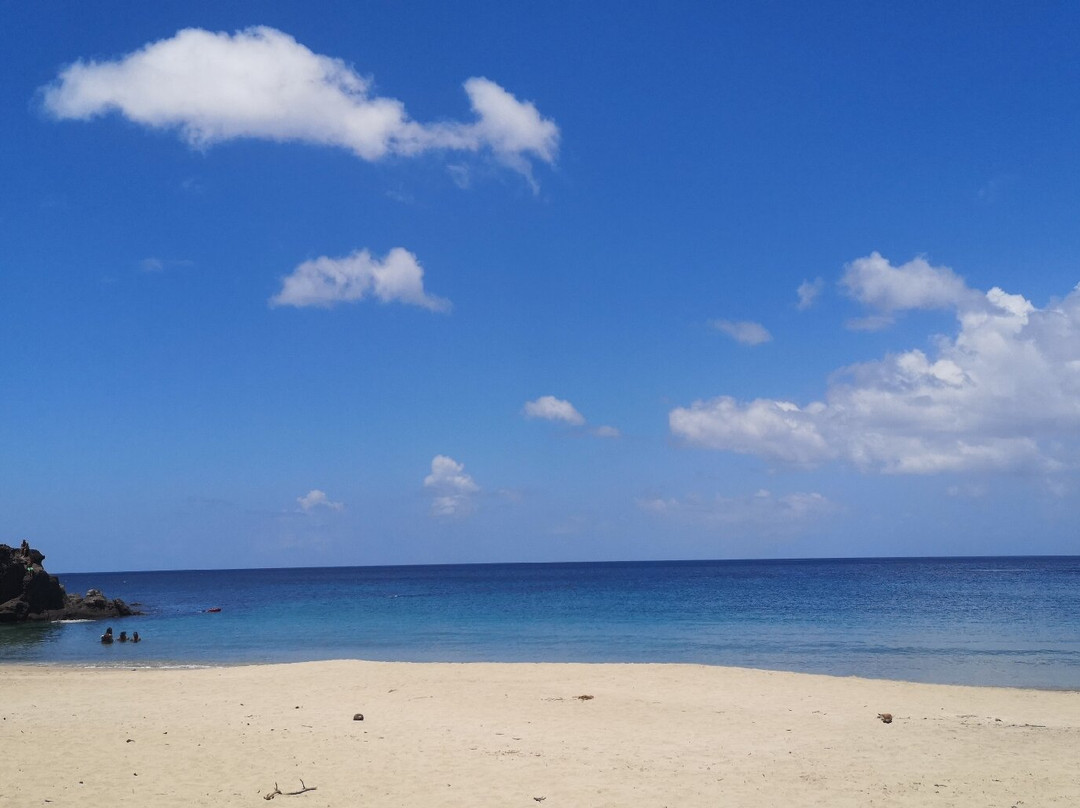 Plage Leroux-Deshaies必去景点