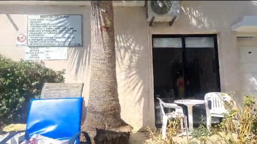 Hilltop Gardens Hotel Apartments主图