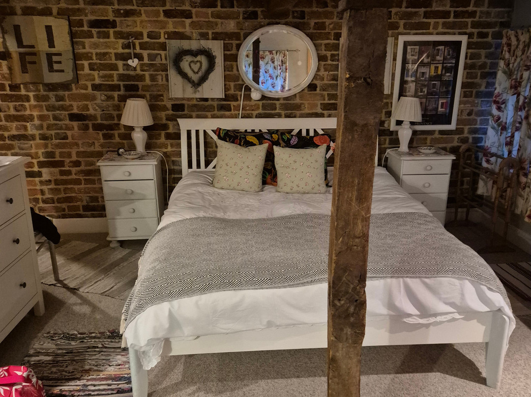 The Old Manor House Bed & Breakfast主图
