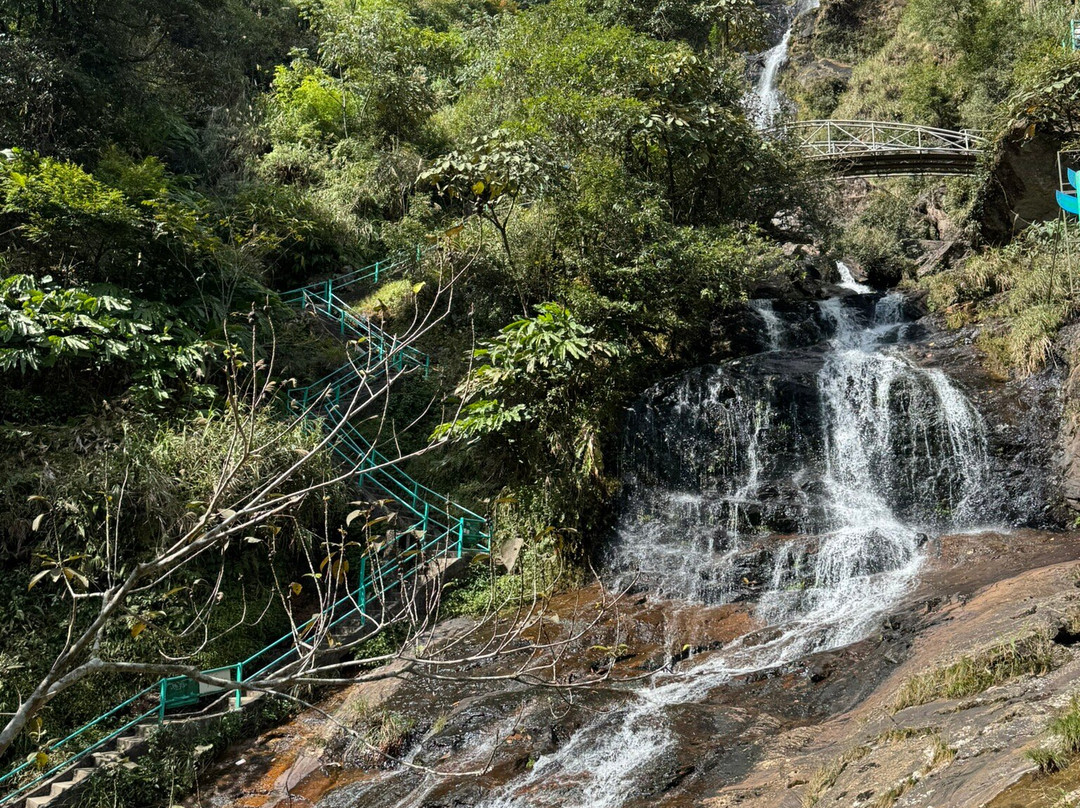Thac Bac Waterfall (Silver Falls)景点图片