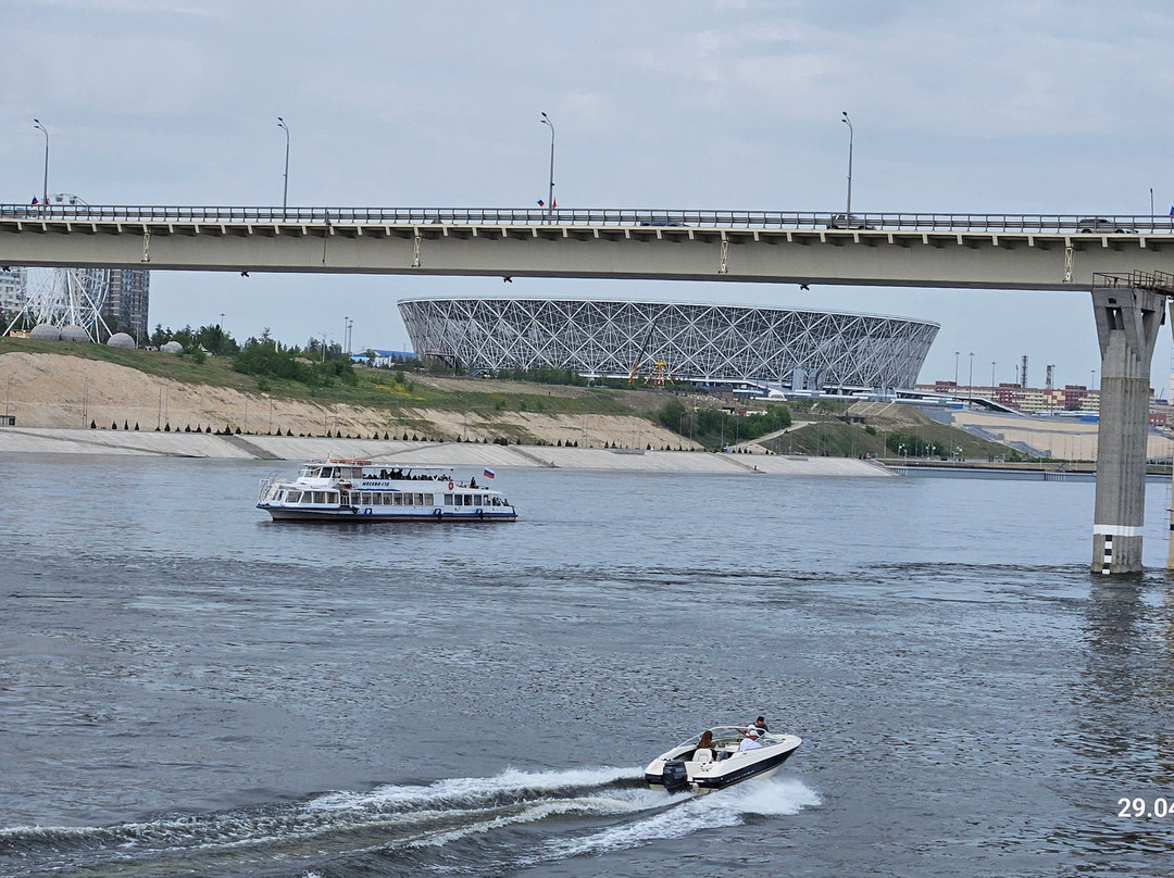 Bridge Across River Volga-伏尔加格勒必去景点