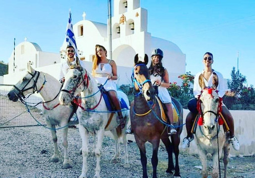Maris Horseriding Santorini-费拉必去景点
