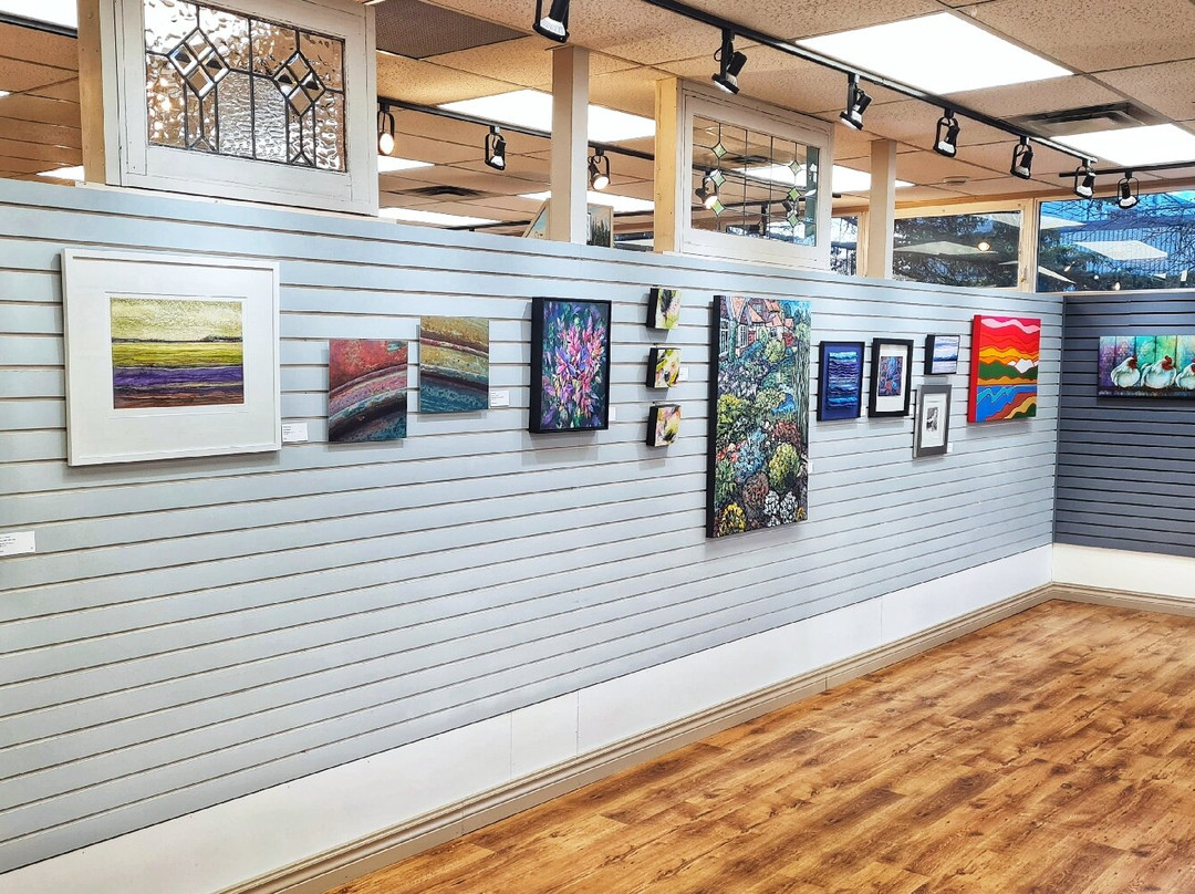 Pearl Ellis Gallery景点图片