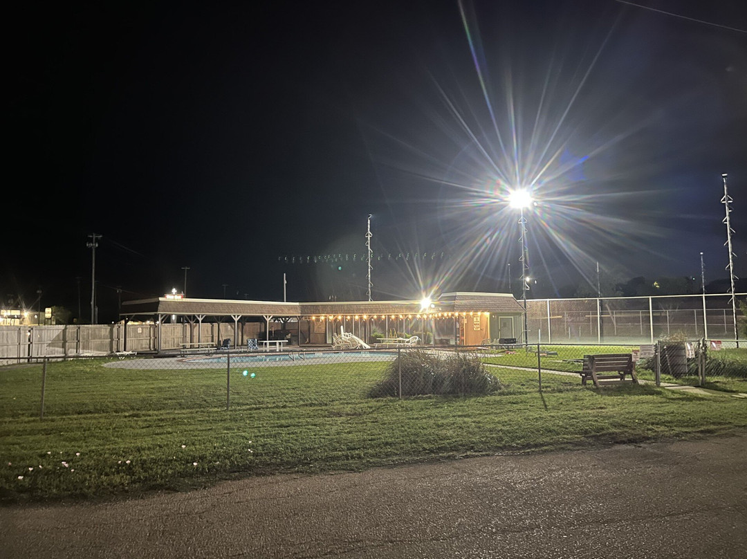 The Lodge Condos主图