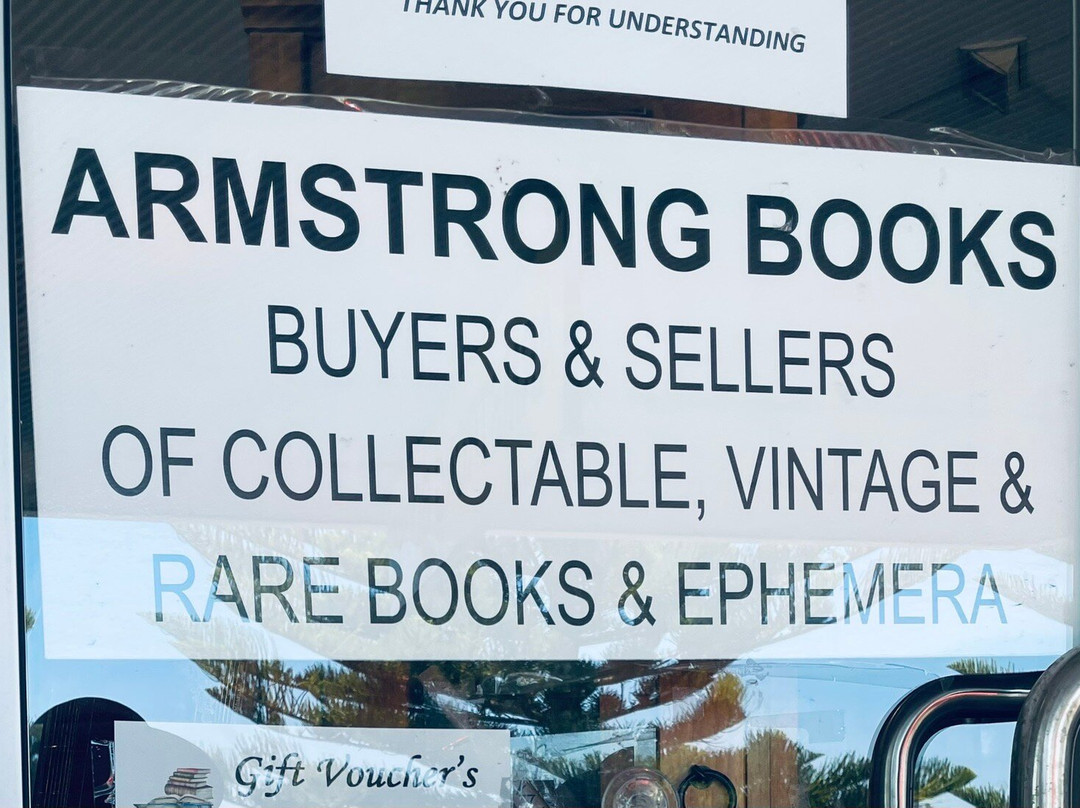 Armstrong Books-莱克斯恩特伦斯必去景点