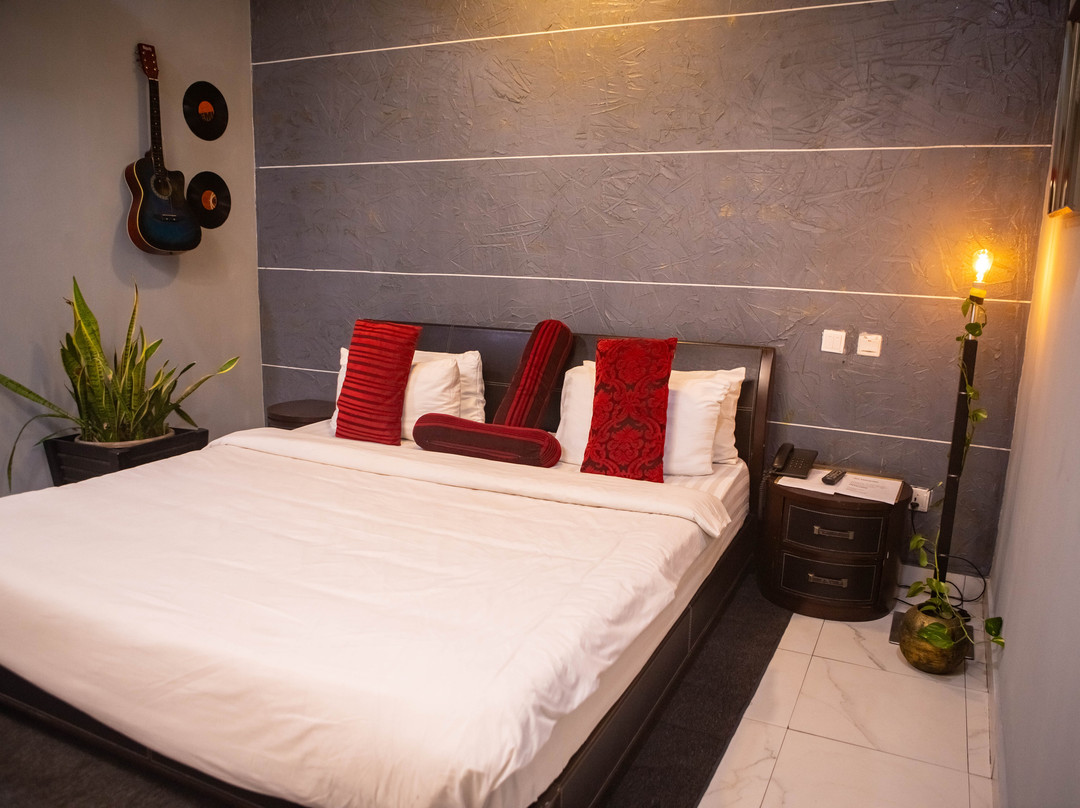The Crib Lifestyle Hotel主图