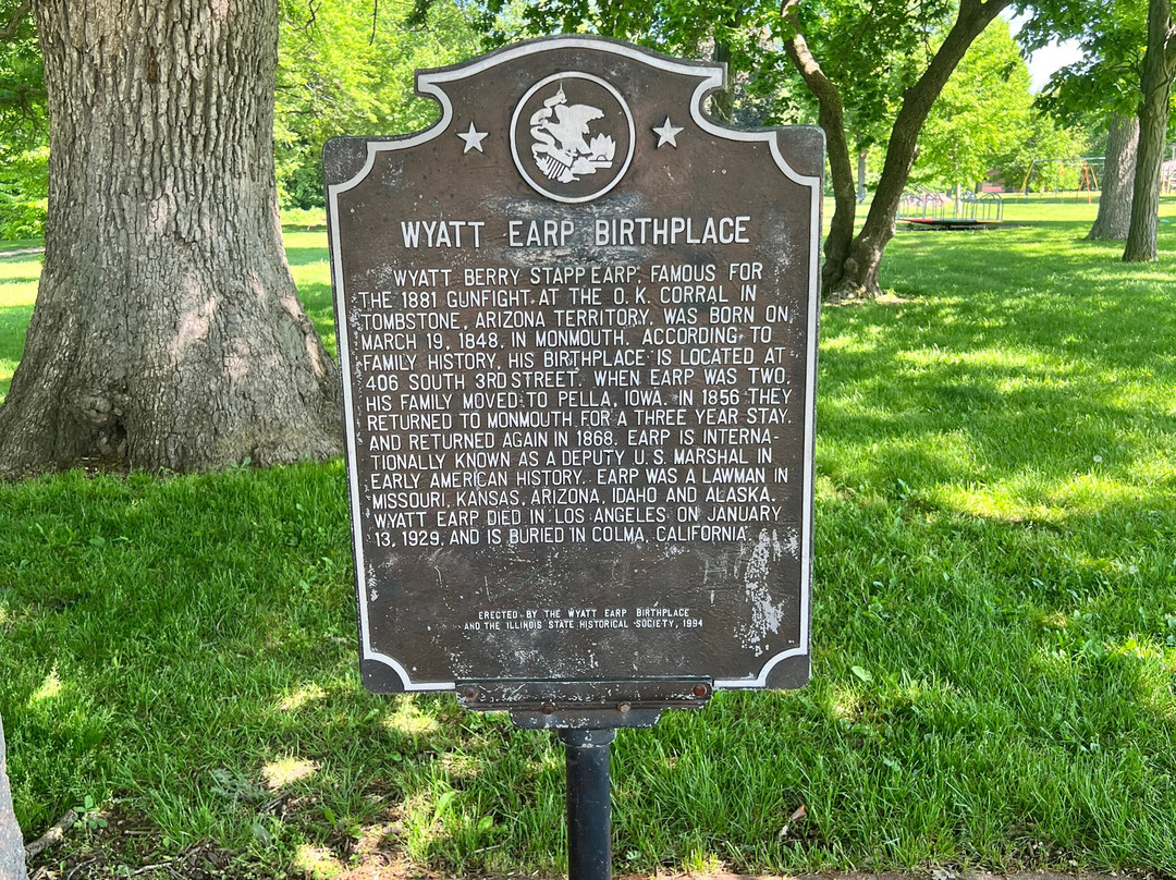 Wyatt Earp Birthplace景点图片