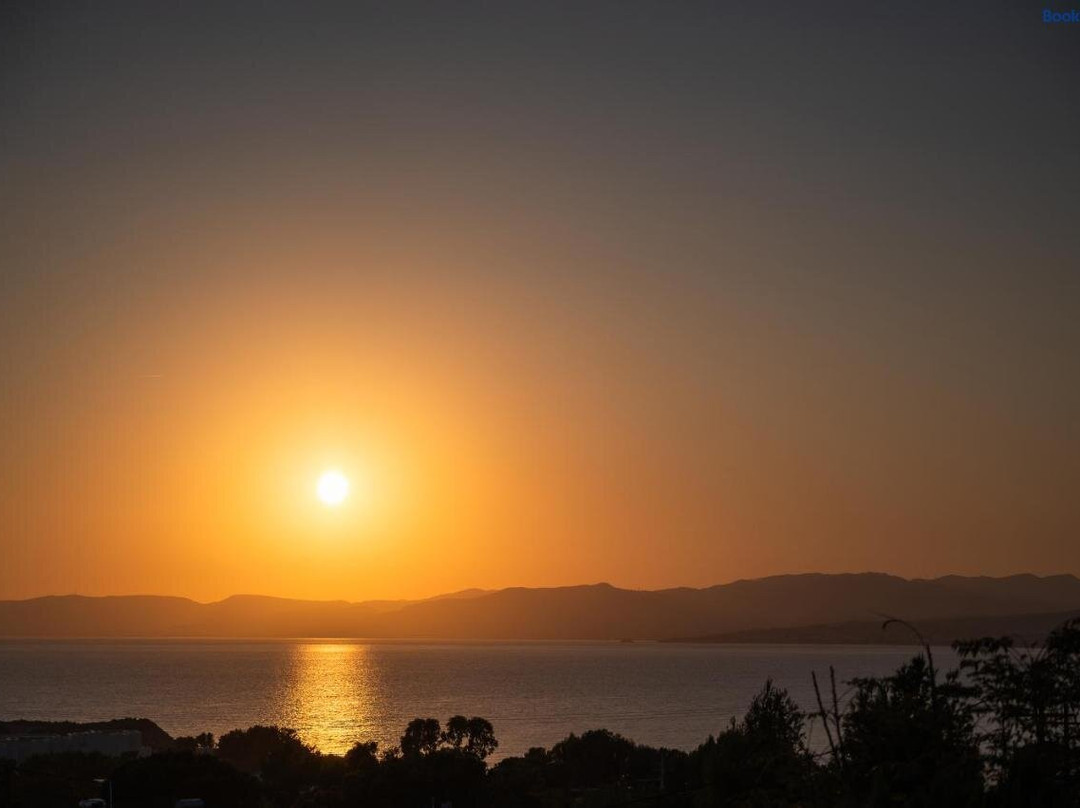 Nikitas Studios and Apartments