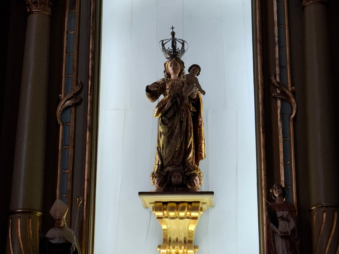 Basilica de Sao Pedro-吉马良斯必去景点