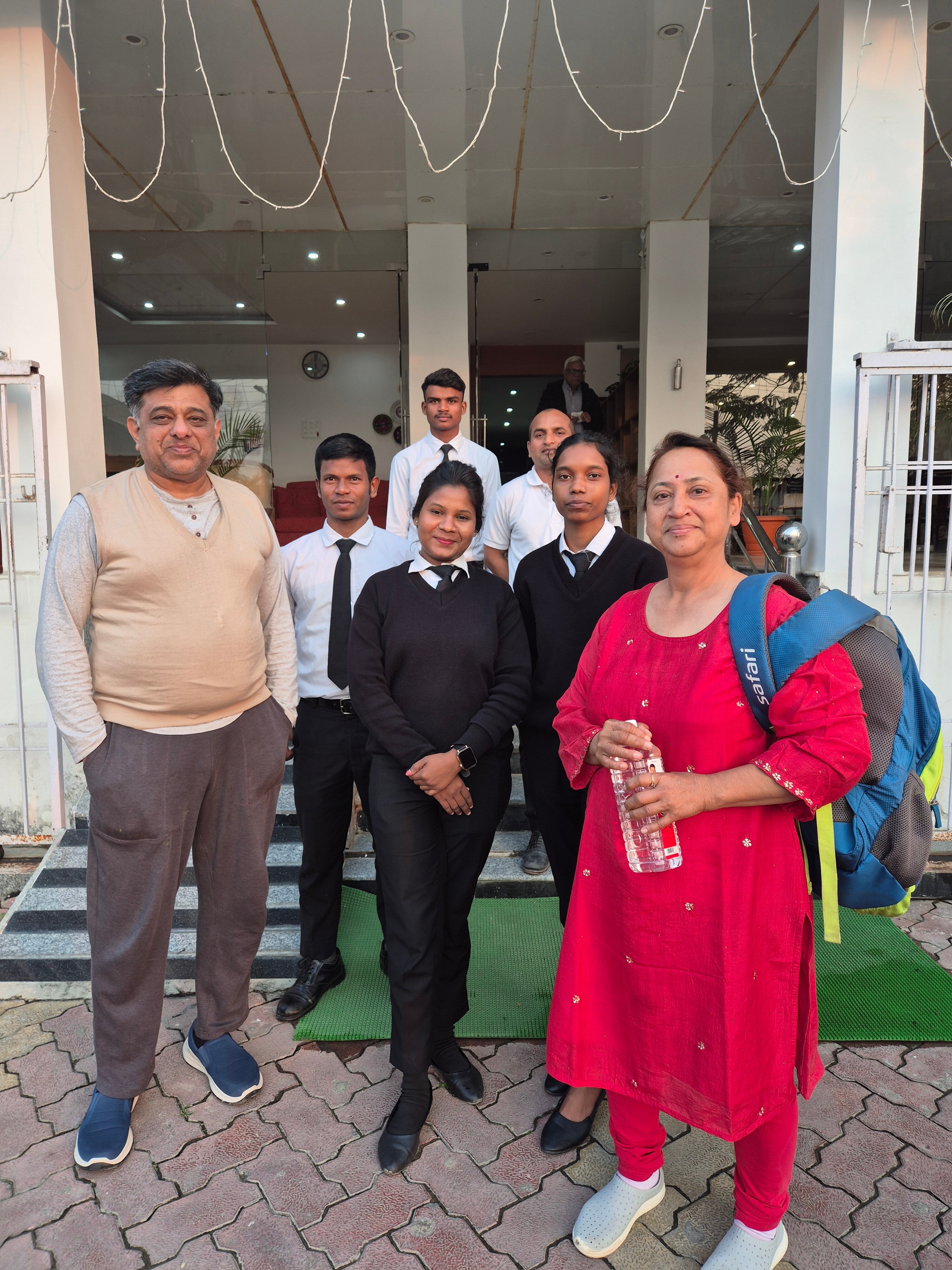 The Bodhgaya Hotel School-浴室