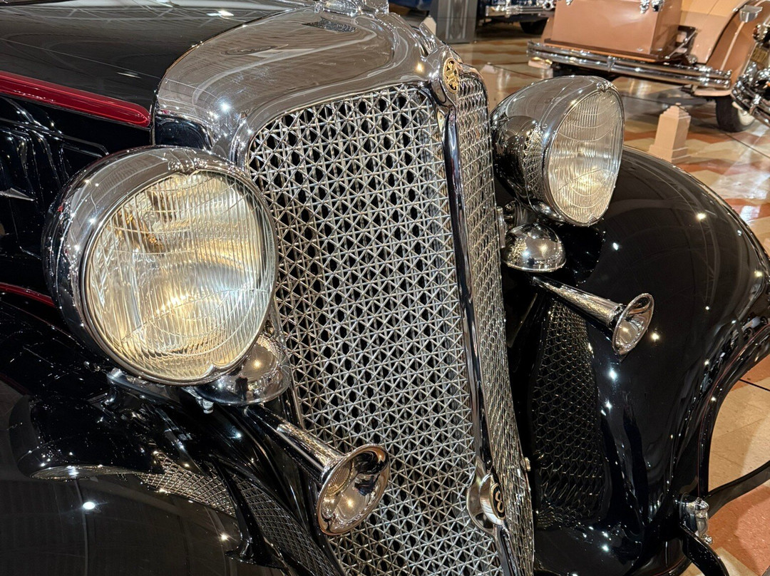 Auburn Cord Duesenberg Automobile Museum景点图片
