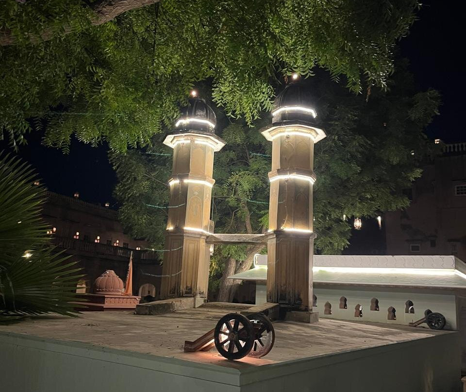 Mandawa Guide For Haveli Tour景点图片