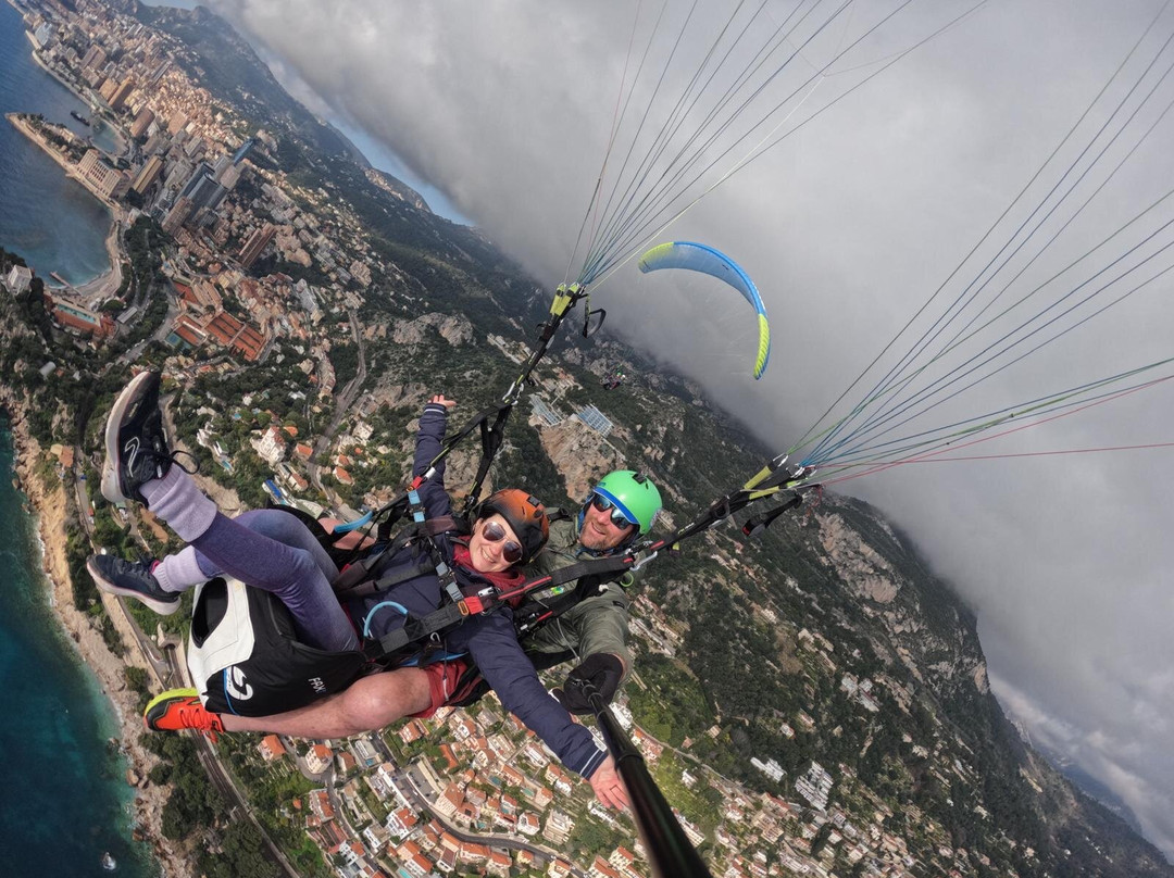 Azur Parapente-罗克布伦第马丁必去景点