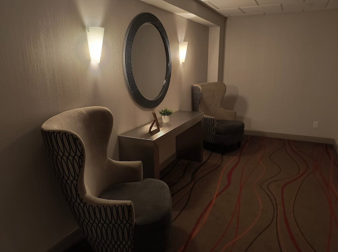 博塞茹尔三角洲酒店主图