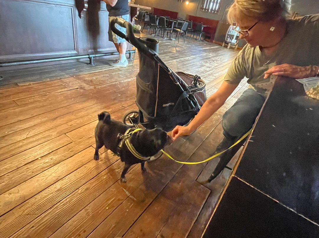 Grandaddy's Mimm's Distilling Co-Blairsville必去景点