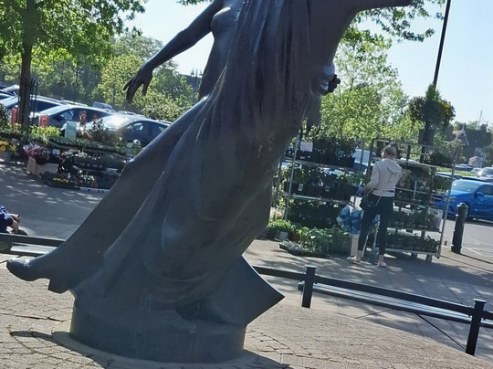 Time Contiuum Statue