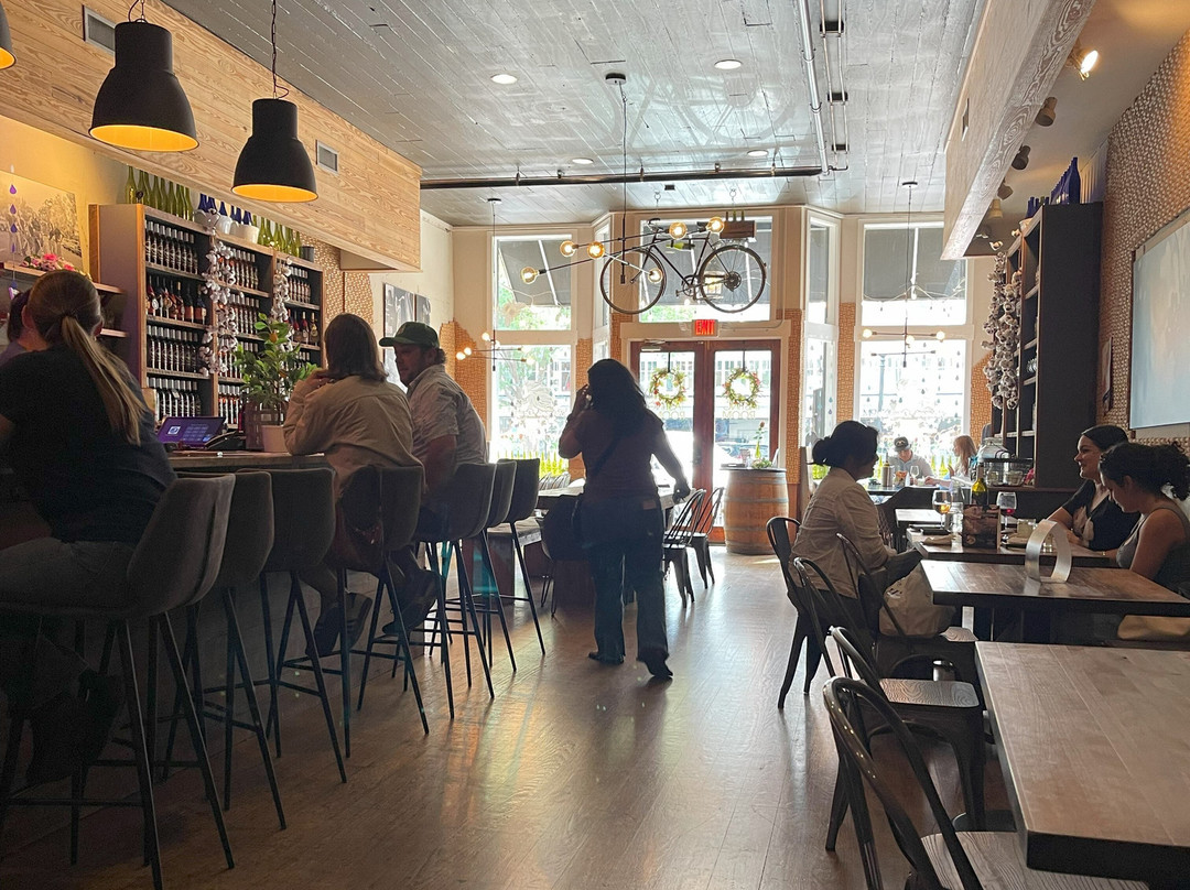 Farmer's Daughter Vineyards & Tasting Room-Thomasville必去景点