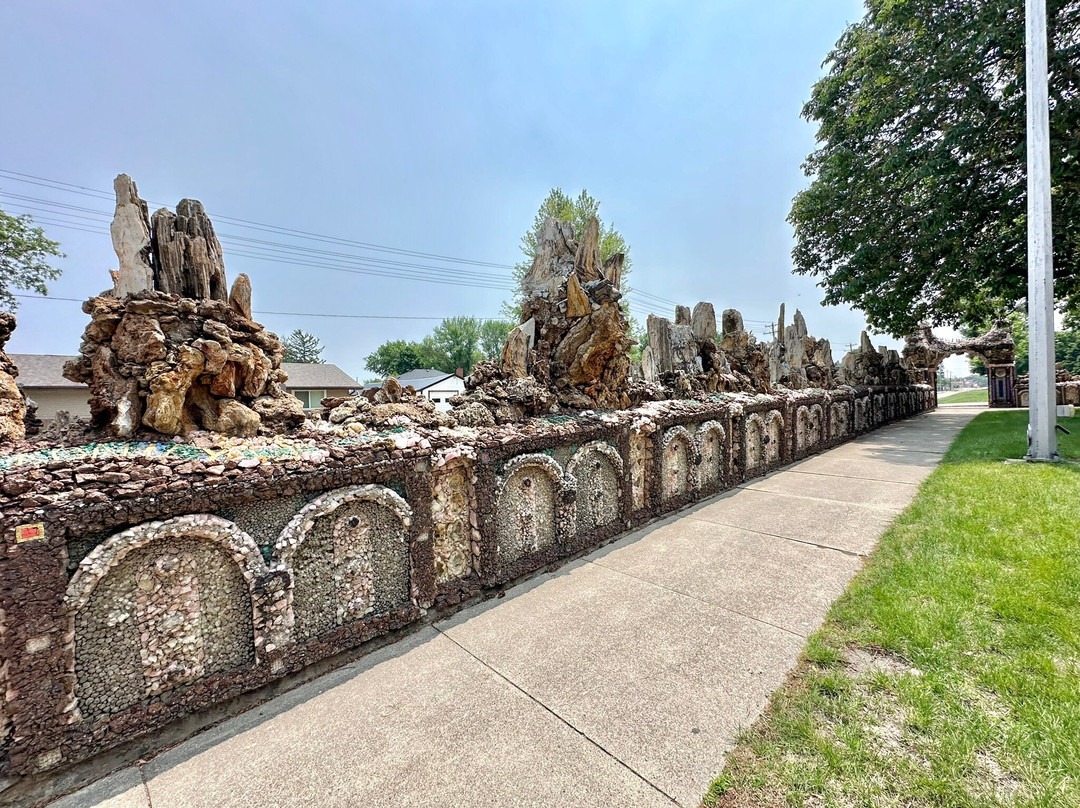 Grotto of the Redemption-West Bend必去景点