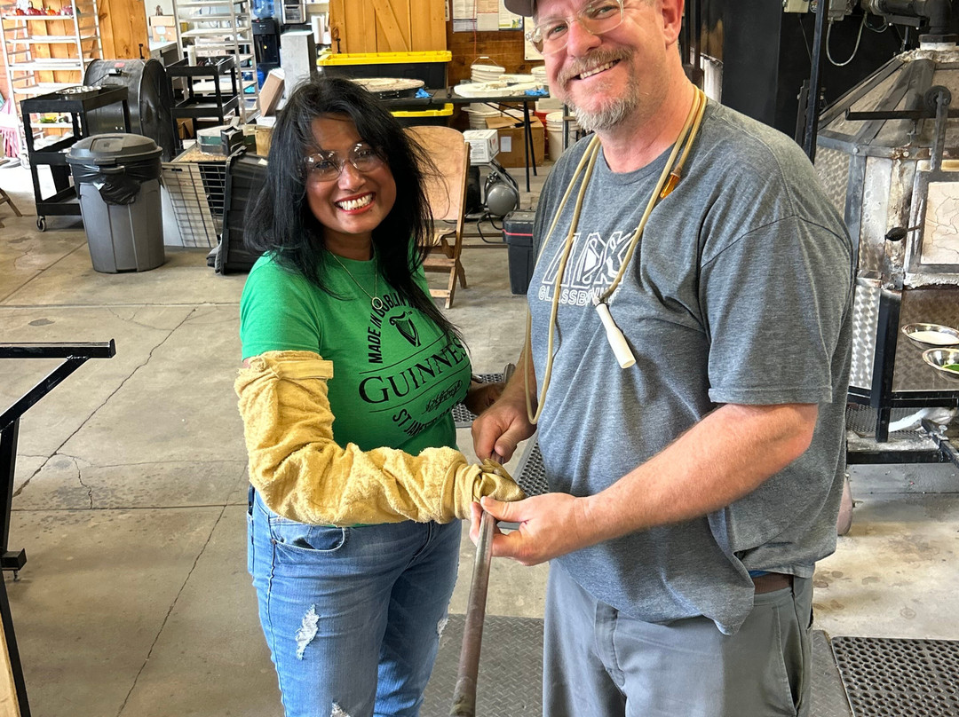 Adirondack Glassblowing Studio-North Creek必去景点