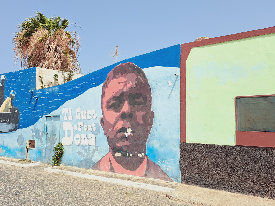 Luna Tours-Murdeira必去景点