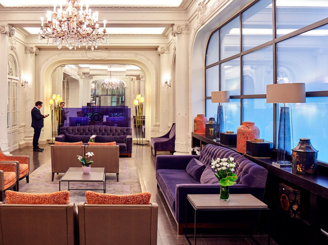 巴黎巴士底假日酒店主图