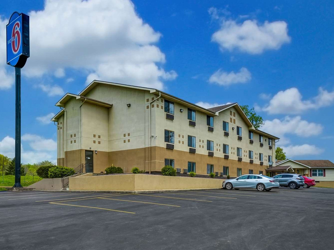 Hughesville酒店住宿-Motel 6 Montoursville, PA