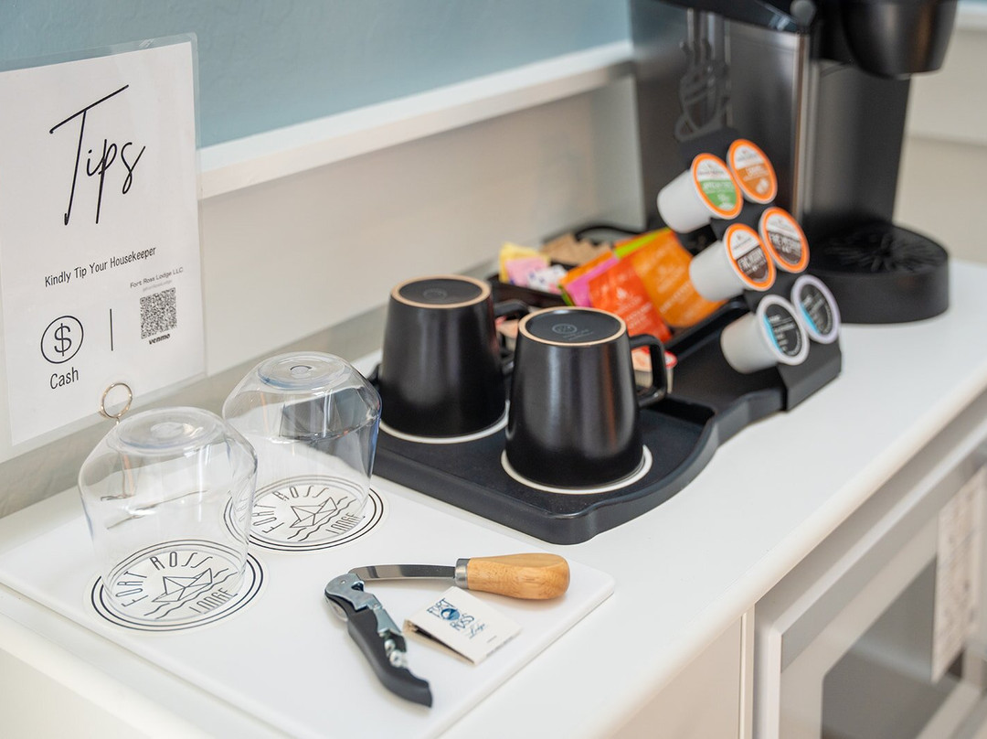 Fort Ross Lodge主图